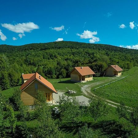 Holiday Homes Eko Klanac Rakovica Eksteriør billede