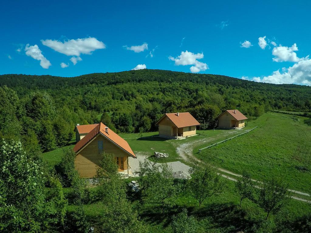Holiday Homes Eko Klanac Rakovica Eksteriør billede