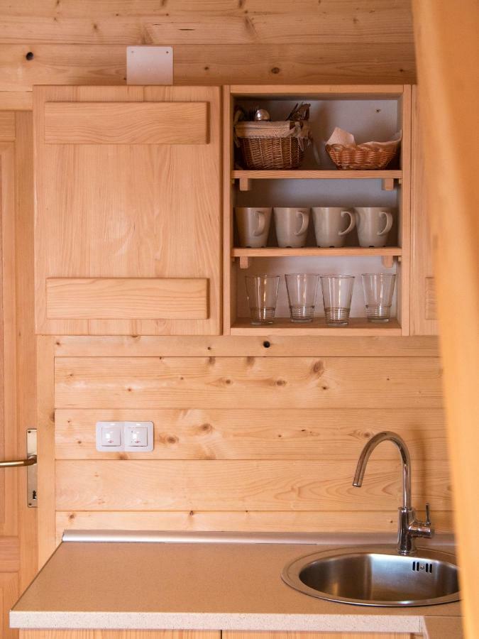 Holiday Homes Eko Klanac Rakovica Eksteriør billede